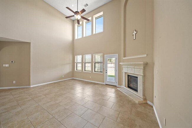 Building Photo - 6503 Loralie Ln