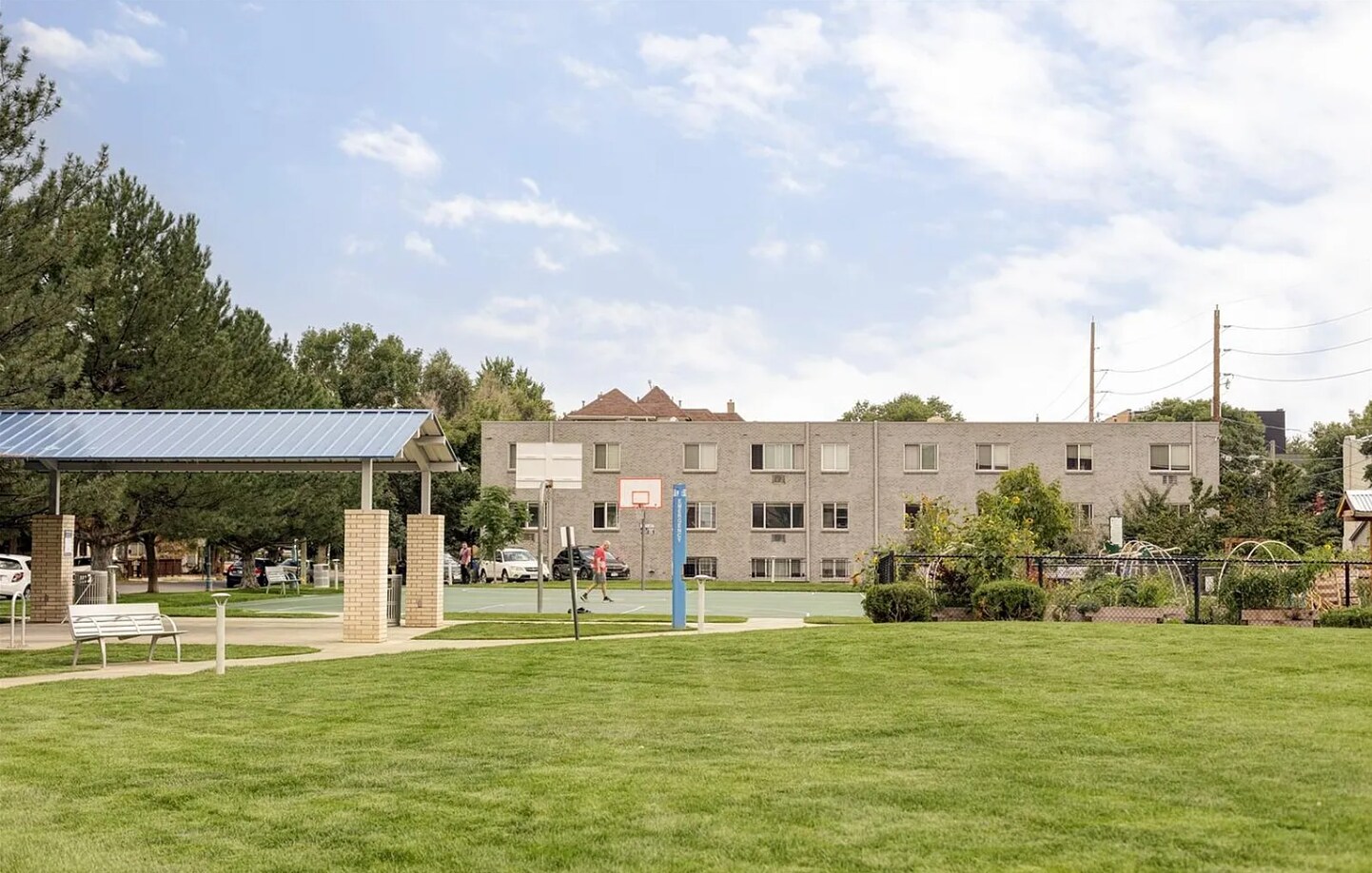 Building Photo - 1333 E 17th Ave