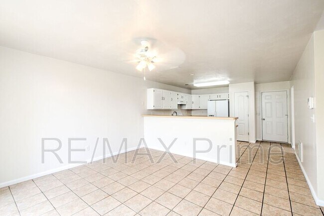 Building Photo - 1560 Wynd Crest Way
