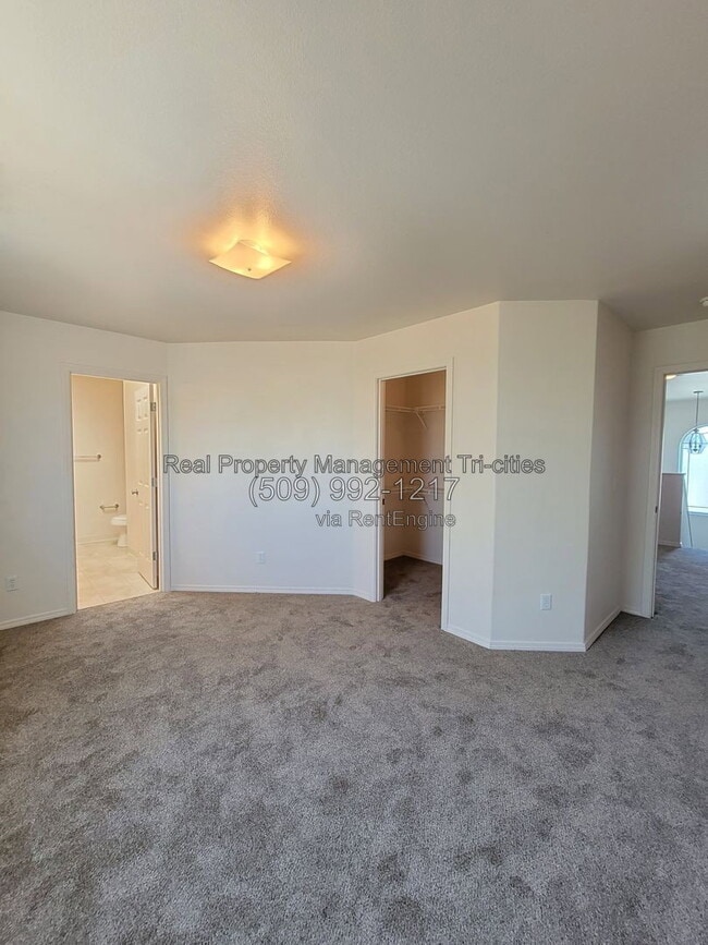 Building Photo - 7606 Quadra Dr