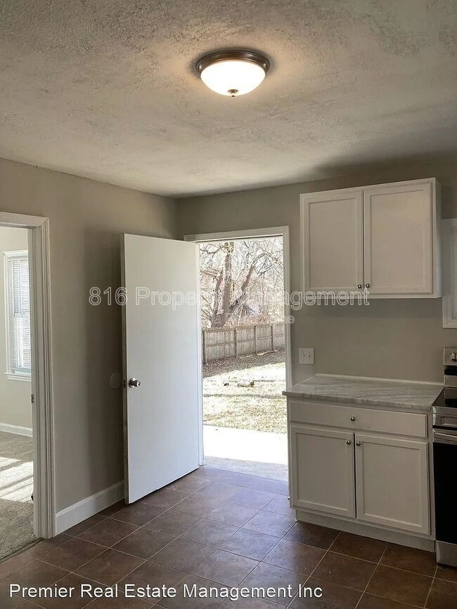 Building Photo - 7614 Eby Ave