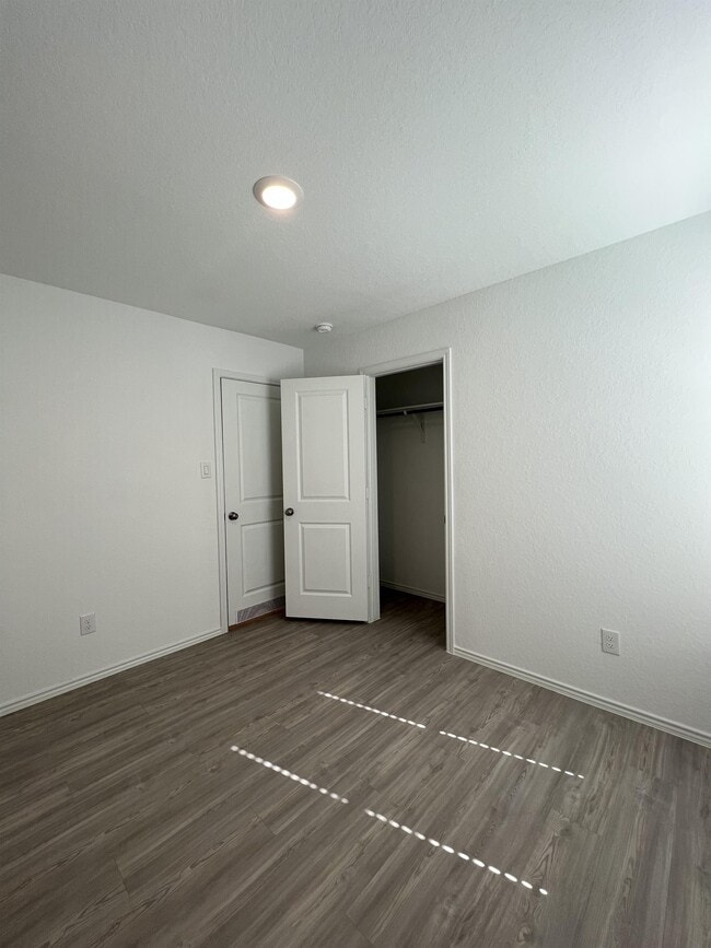 Building Photo - 7314 Silos Rdg