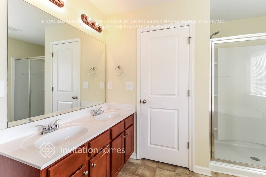 Building Photo - 4271 Henry Ridge Ct