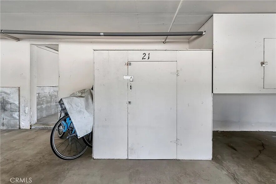 Building Photo - 25905 Narbonne Ave