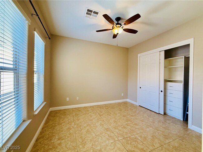 Building Photo - 7404 Eggshell Dr