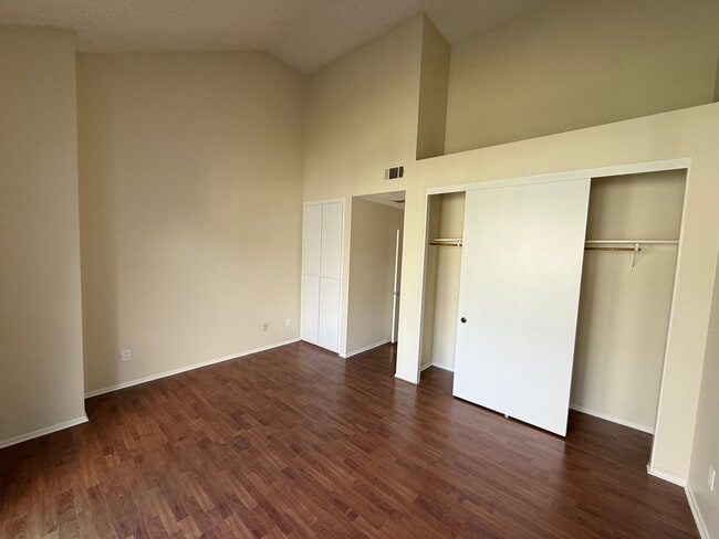 Building Photo - Central Camarillo Condo now Available