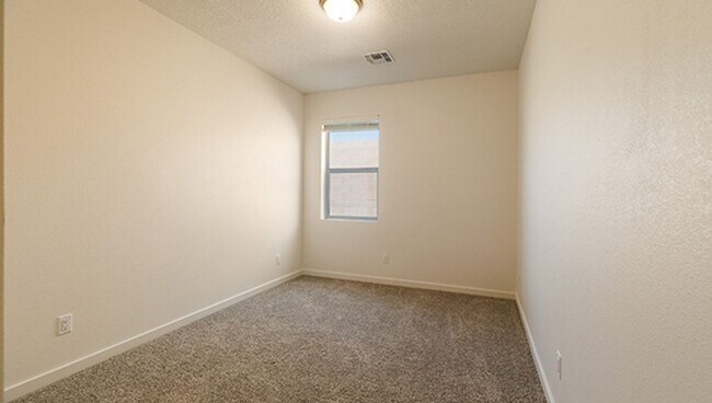 Building Photo - New Home in Santa Fe New Mexico