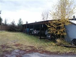 Carport Area - Skyles Apartments