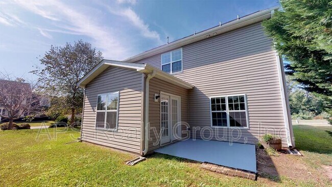 Building Photo - 2771 Timber Cove Ln