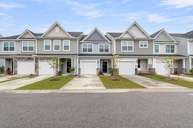 Building Photo - 443 Duskywing Dr