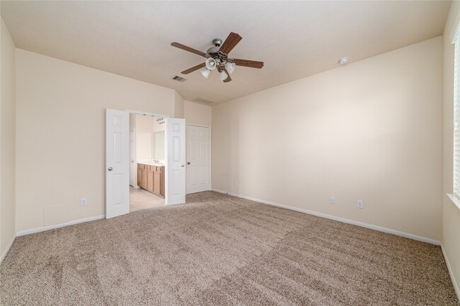 Building Photo - 8814 Cedar Mound Ln