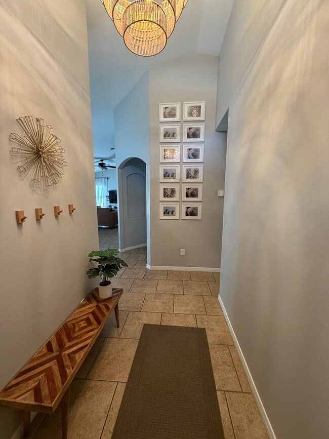 Building Photo - 1815 Lanette Dr