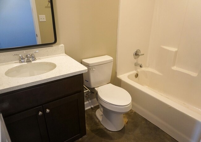 Building Photo - Parkview Apartments