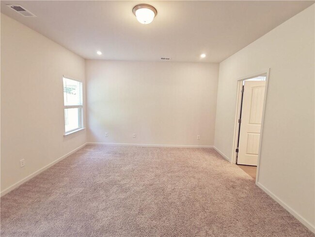 Building Photo - 116 Marion Dr