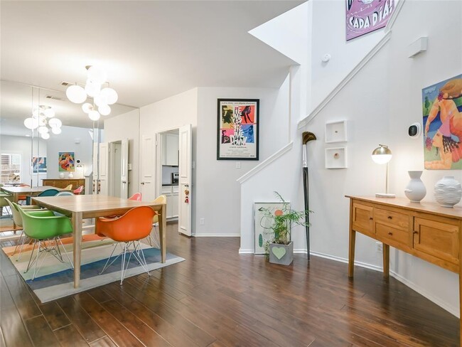 Building Photo - 4117 Bayberry Dr