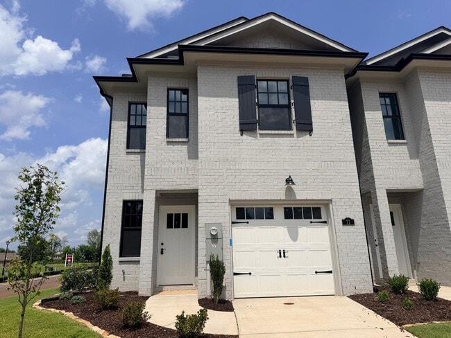 Building Photo - 71 SW She Oak Dr