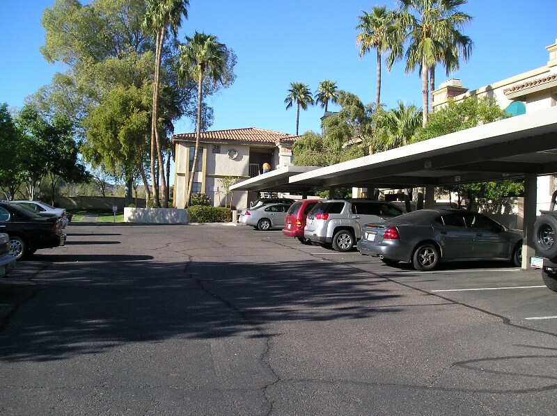 Building Photo - 10410 N Cave Creek Rd