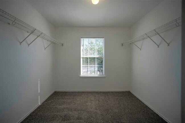 Building Photo - 257 Prairie Verbena Dr