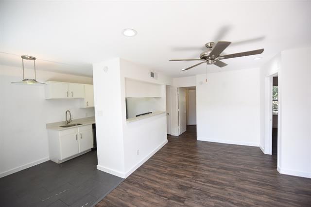 Building Photo - 5404 Reiger Ave