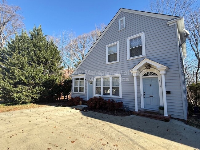 Building Photo - 513 S Hawthorne Rd