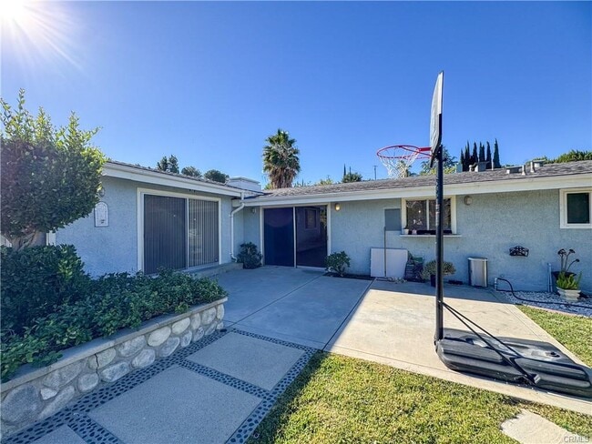 Primary Photo - 12162 Bradford Pl