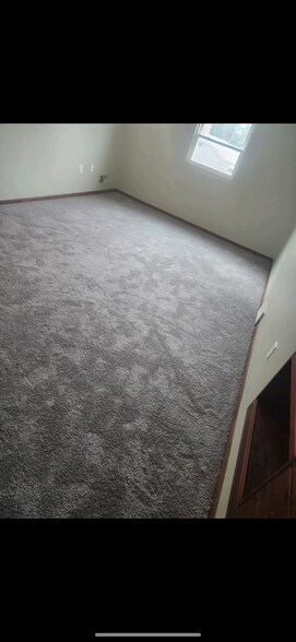 Building Photo - 3444 Saint Bernard Dr