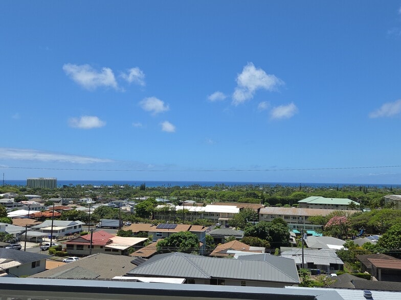 Building Photo - 4460 Wahinekoa Pl
