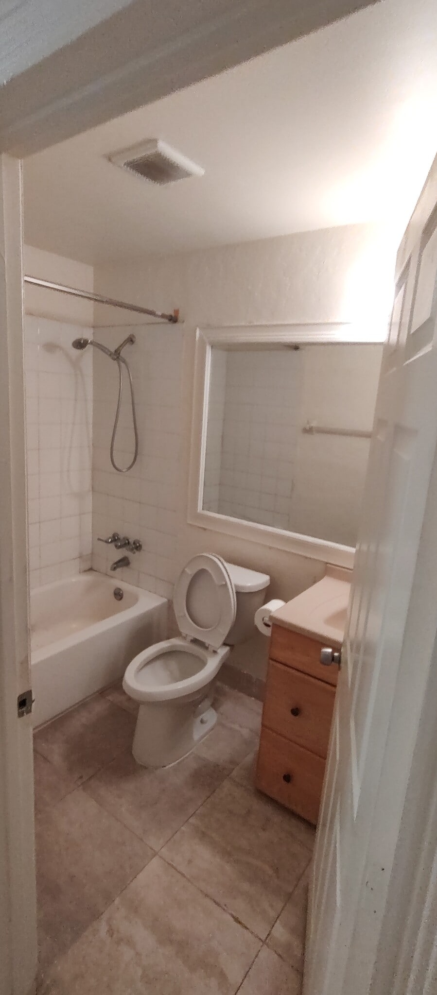 2nd bathroom - 12126 Gibbs Rd