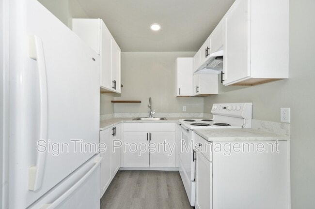 Building Photo - 15207 National Pike
