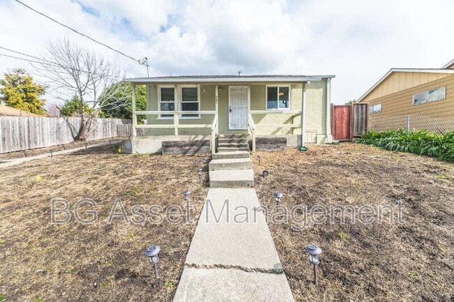 Building Photo - 760 Alhambra Rd