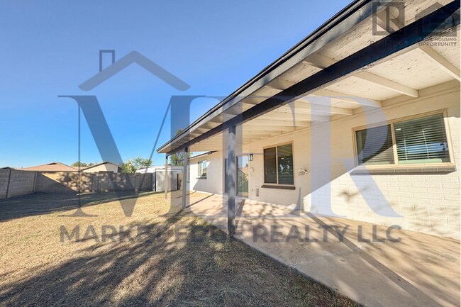 Building Photo - 3Bed/2Bath Home at Union Hills/I-17! $399 ...