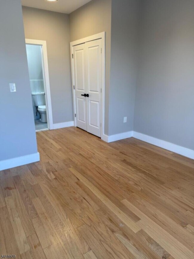 Building Photo - 492 S 20th St