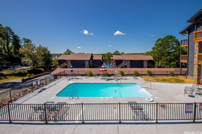 Building Photo - 203 Stearns Point