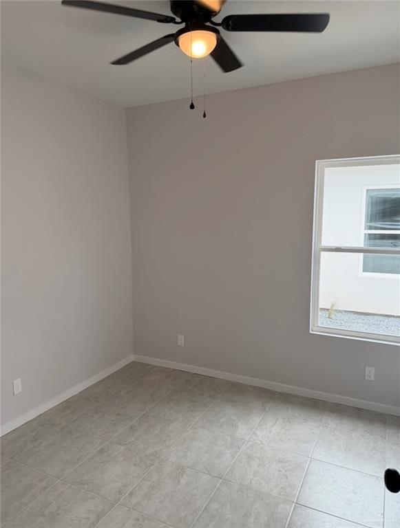 Building Photo - 10 N Alexandrite Ave