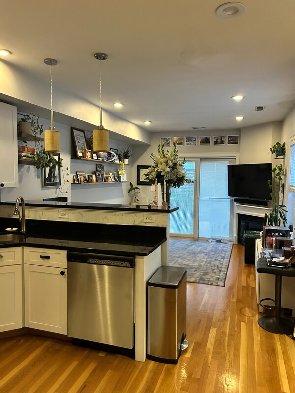 Building Photo - 7 Leeds St