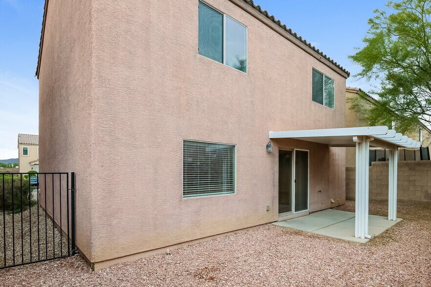 Building Photo - 8958 W Marmo Ave