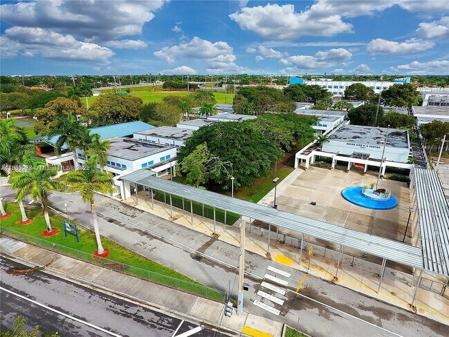 Building Photo - 12447 SW 124th Path