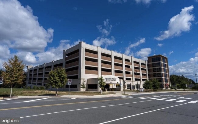 Building Photo - 22143 Penelope Heights Terrace
