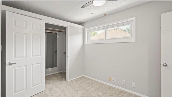 Building Photo - 3502 Burlington St