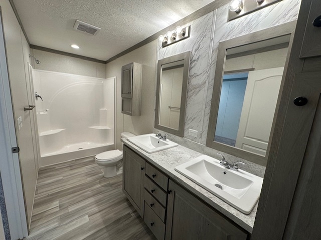 Building Photo - 193 Colorado St