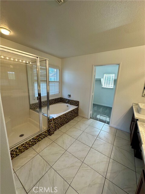 Building Photo - 31990 Pasos Pl