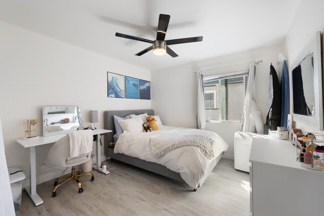 Building Photo - 6162 Mary Ln Dr