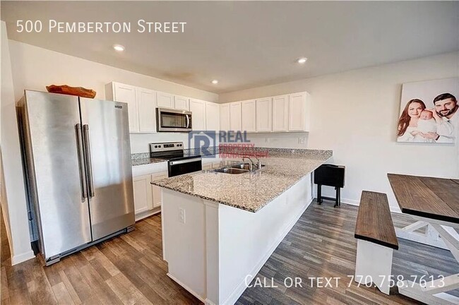 Building Photo - 500 Pemberton St