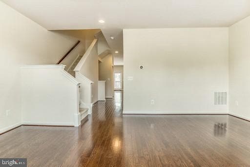 Building Photo - 8931 Garrett Way