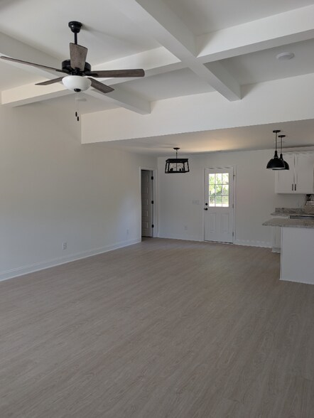 Building Photo - 2063 Justice St