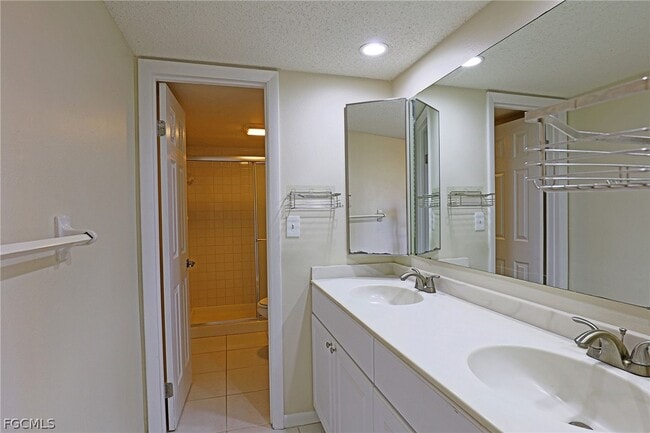 Building Photo - 12353 Woodrose Ct