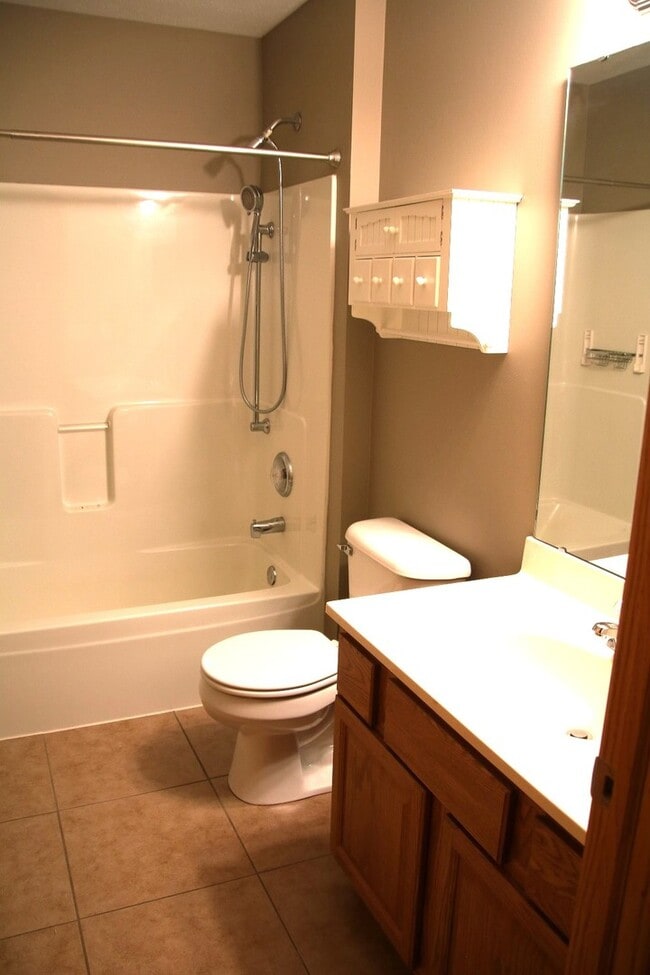 Building Photo - 957 Arvle Cir