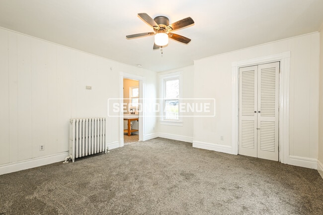 Building Photo - 625 Vine ST