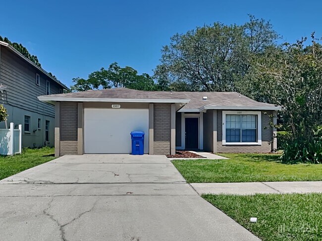 Primary Photo - 1507 Crossridge Dr