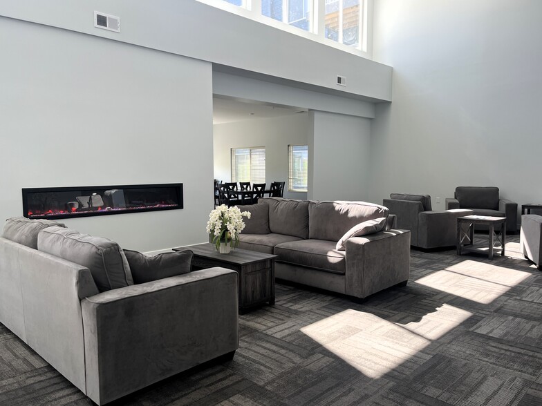 Building Photo - Alice Place Monroe